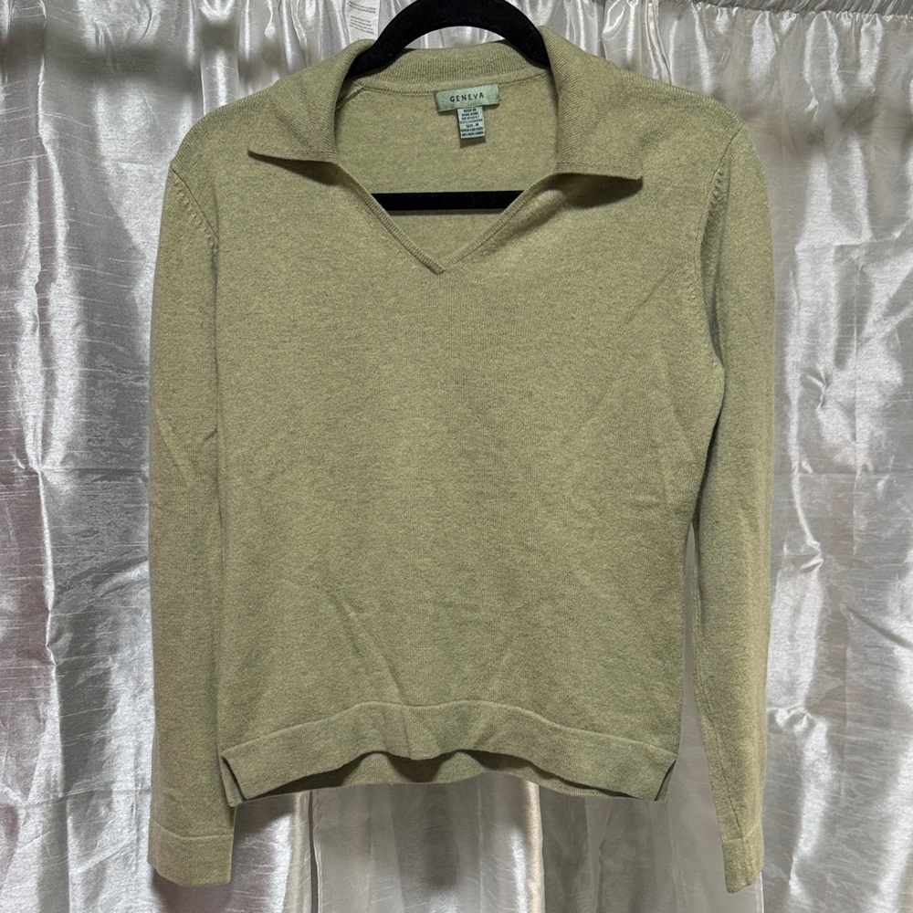 Geneva Women's V-Neck Sweater in Olive Green